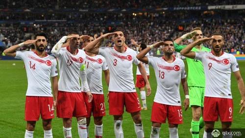 欧洲杯土耳其足球球队（欧洲杯土耳其队员）